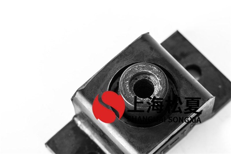 數(shù)控旋壓機(jī)用BE-25<a href='http://www.t3j5ln.cn' target='_blank'><u>橡膠減震器</u></a>
